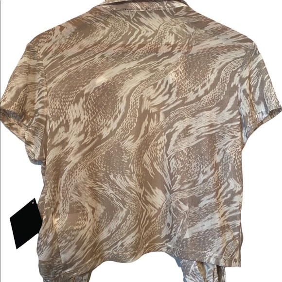 Paperoc Sheer Button Down Rouched Top - Picture 11 of 13